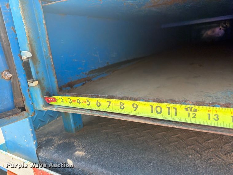 image for item FU4613 2017 RAM 5500 flatbed truck