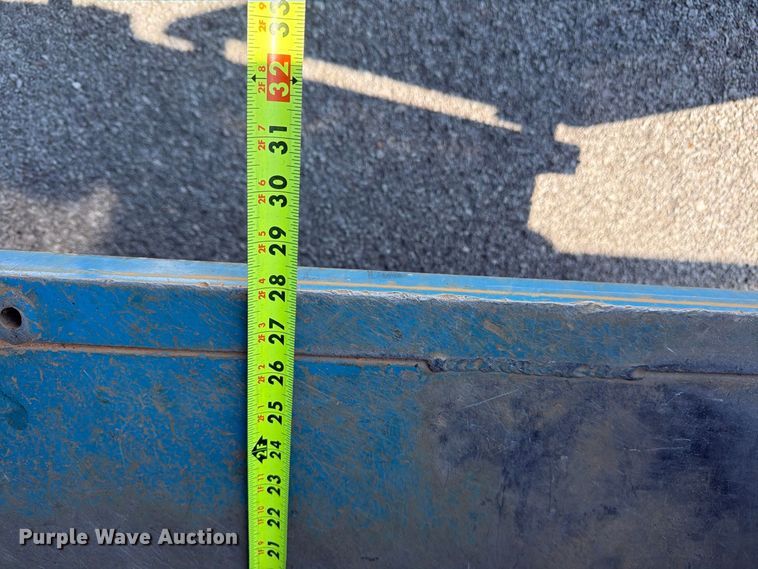 image for item FU4613 2017 RAM 5500 flatbed truck