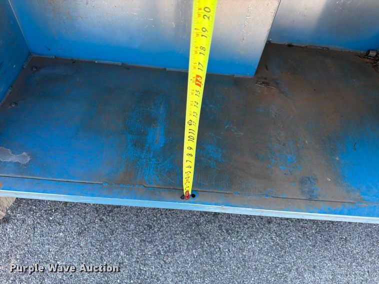 image for item FU4613 2017 RAM 5500 flatbed truck