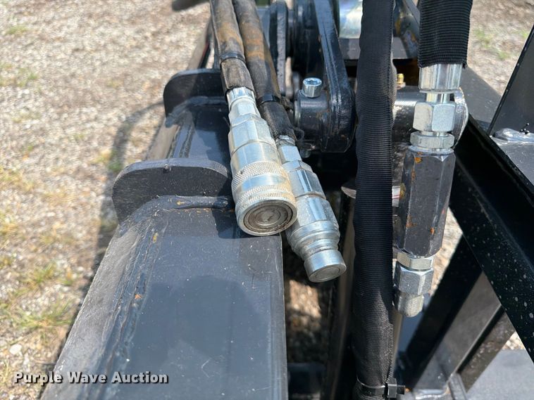image for item MQ9071 2026 Arteer RPT-42L skid steer forks