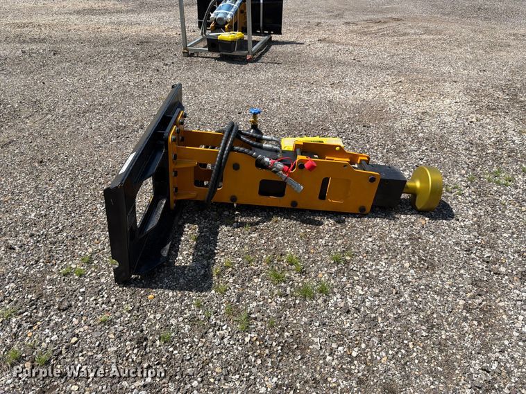 image for item MQ9075 2026 D680 skid steer pile hammer