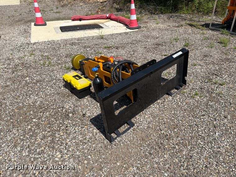 image for item MQ9075 2026 D680 skid steer pile hammer