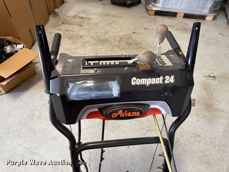 image for item MQ9145 2014 Ariens Compact 24 snow blower