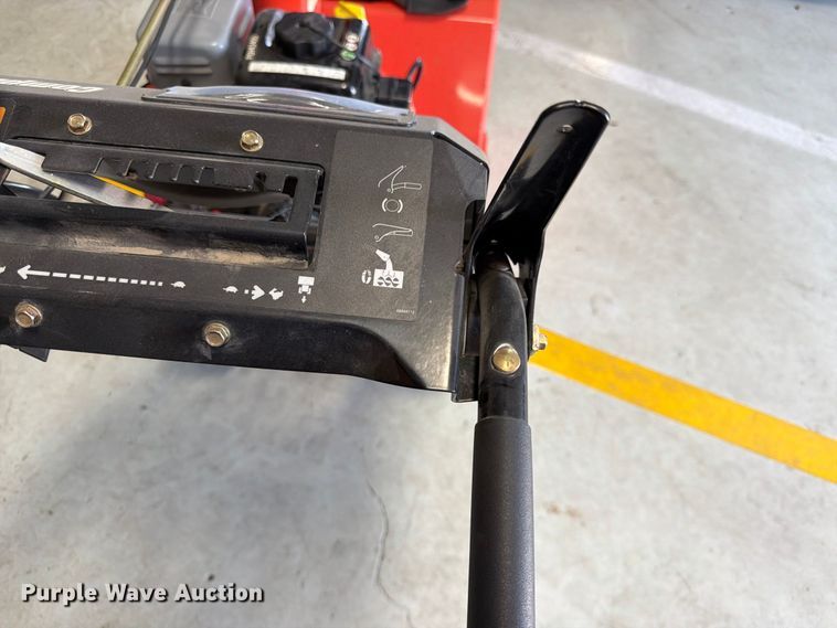 image for item MQ9145 2014 Ariens Compact 24 snow blower