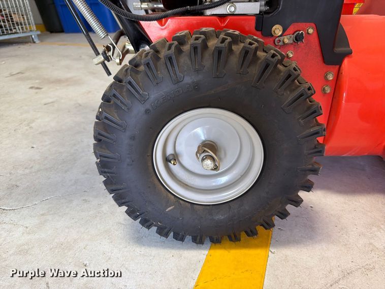 image for item MQ9145 2014 Ariens Compact 24 snow blower