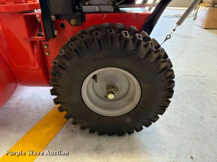 image for item MQ9145 2014 Ariens Compact 24 snow blower
