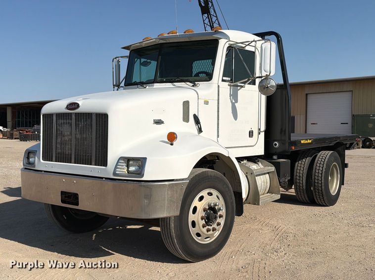 image for item MZ9896 2002 Peterbilt 330 flatbed truck