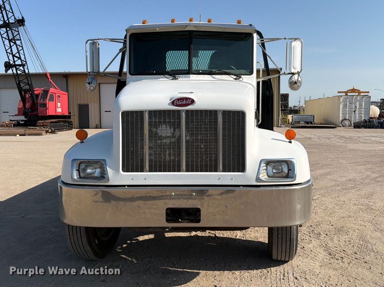 image for item MZ9896 2002 Peterbilt 330 flatbed truck