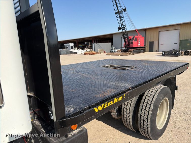 image for item MZ9896 2002 Peterbilt 330 flatbed truck