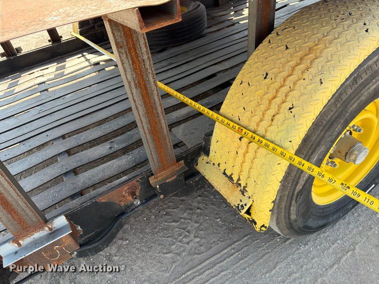 image for item MZ9901 1992 Shop built utility trailer