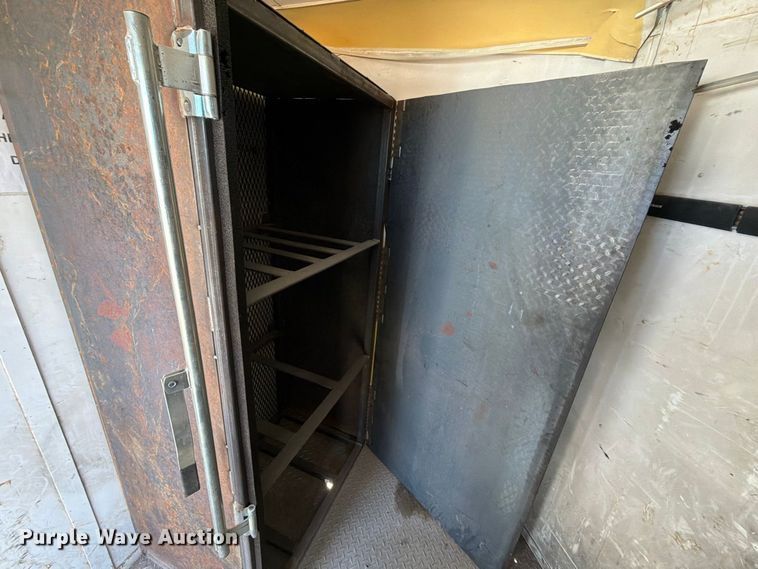 image for item MZ9904 2018 Pacer enclosed cargo trailer