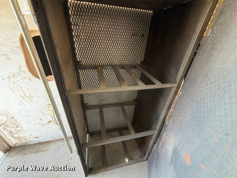 image for item MZ9904 2018 Pacer enclosed cargo trailer