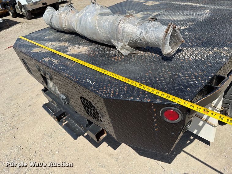 image for item MZ9909 2017 Ford F550 Super Duty XL Ext. Cab flatbed truck