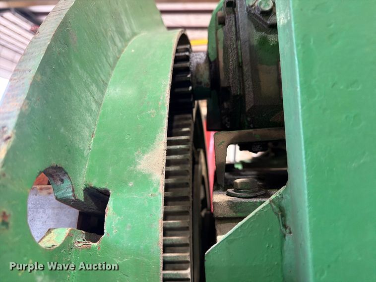 image for item MZ9999 1977 Ransome 40PA welding positioner