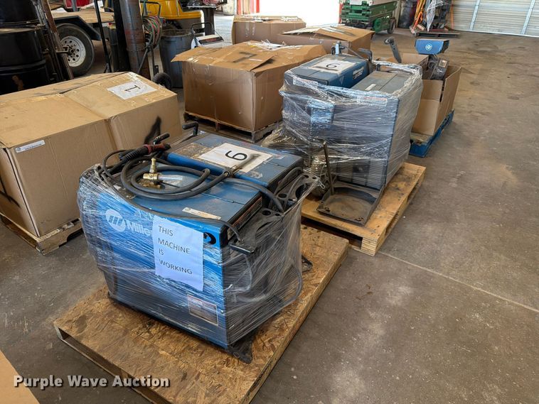 image for item NC9840 (4) Millermatic 252 welders