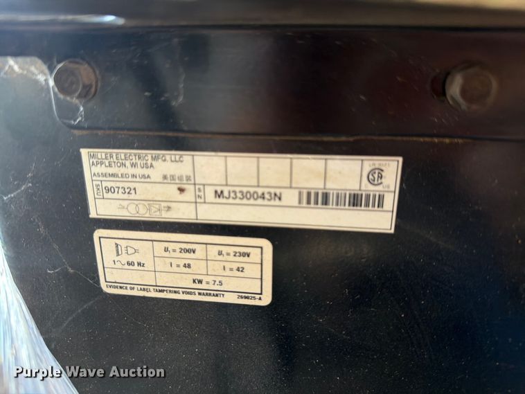 image for item NC9840 (4) Millermatic 252 welders