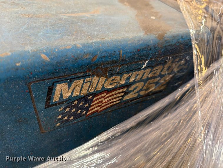 image for item NC9840 (4) Millermatic 252 welders