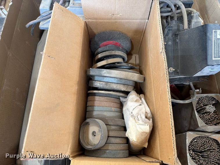image for item NC9840 (4) Millermatic 252 welders