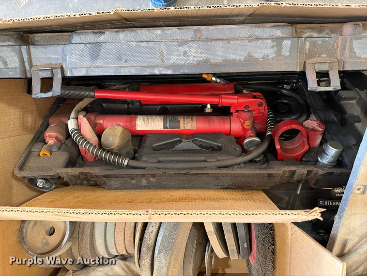 image for item NC9840 (4) Millermatic 252 welders