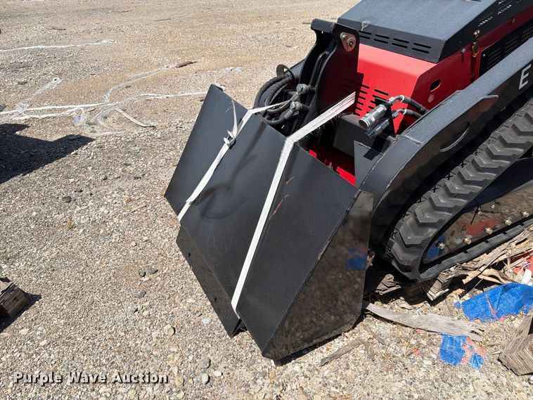 image for item NC9887 Erie Industries SCL850 compact utility loader