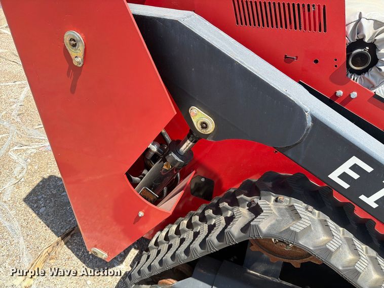 image for item NC9888 Erie Industries SCL850 compact utility loader