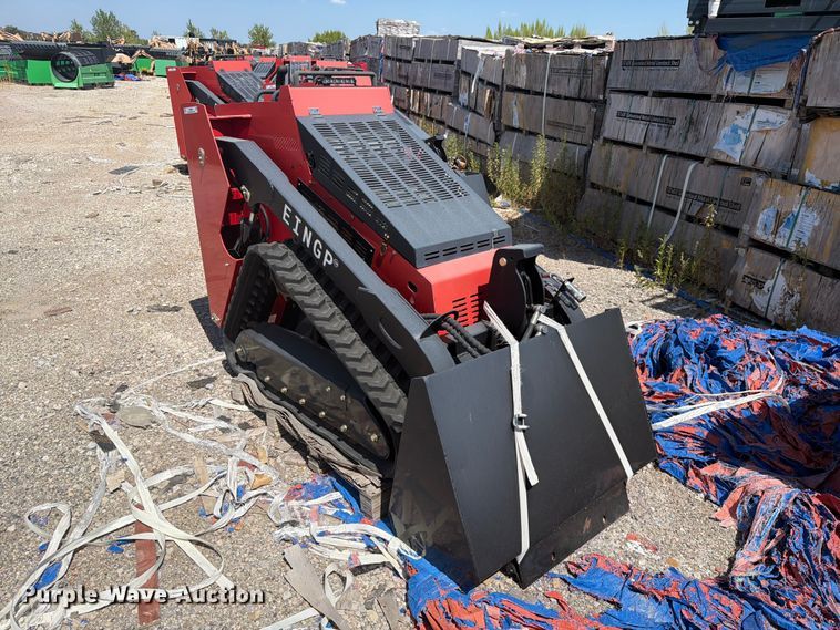 Erie Industries SCL850 compact utility loader