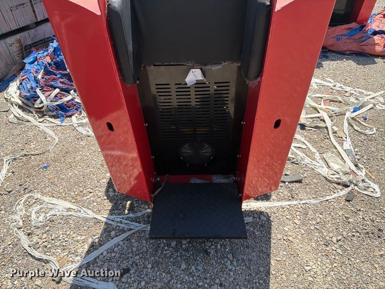 image for item NC9890 Erie Industries SCL850 compact utility loader
