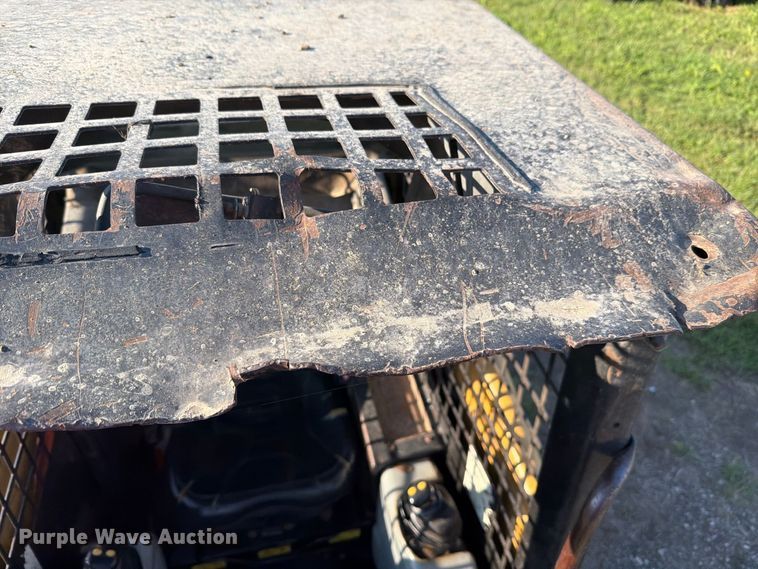 image for item NF9516 2007 Caterpillar 236B2 skid steer loader