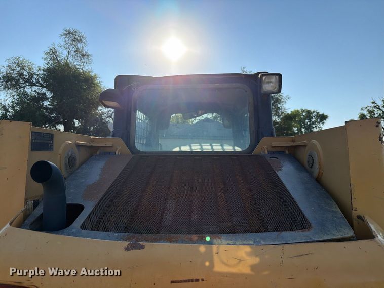image for item NF9516 2007 Caterpillar 236B2 skid steer loader