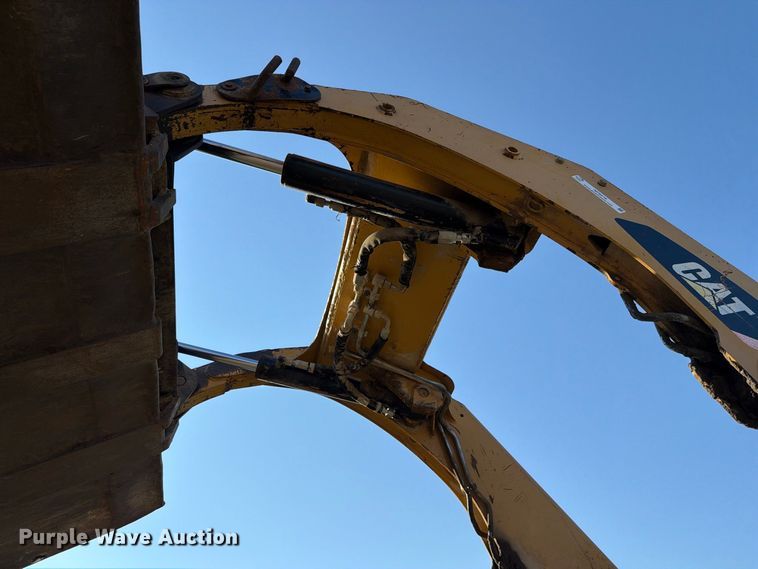 image for item NF9516 2007 Caterpillar 236B2 skid steer loader