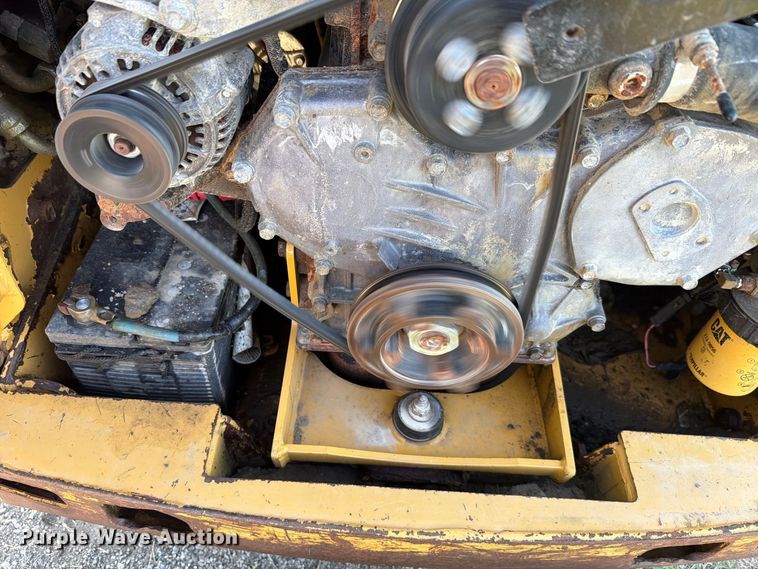 image for item NF9516 2007 Caterpillar 236B2 skid steer loader