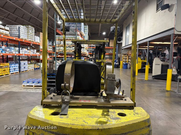 image for item NF9517 Mitsubishi FGC25 forklift