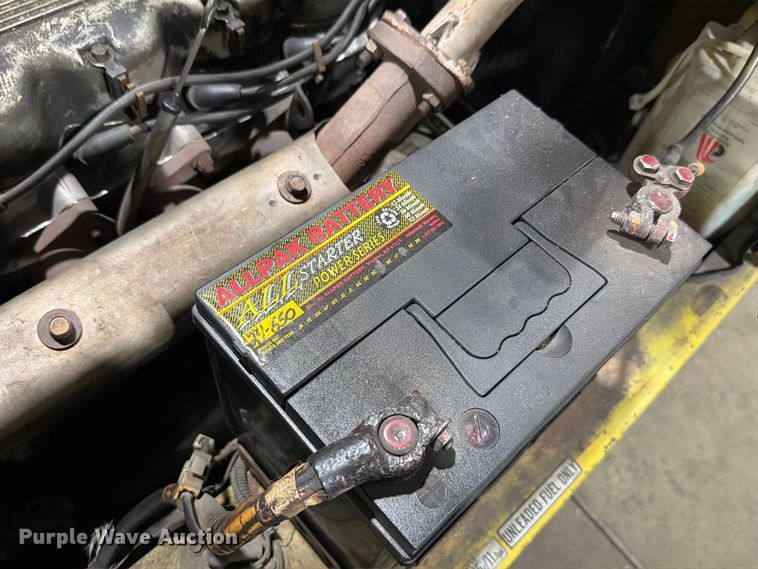 image for item NF9517 Mitsubishi FGC25 forklift