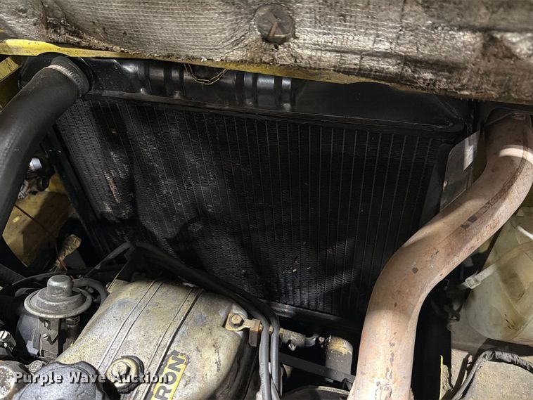 image for item NF9517 Mitsubishi FGC25 forklift