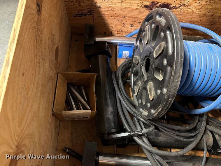 image for item NF9519 Autoquip  pump