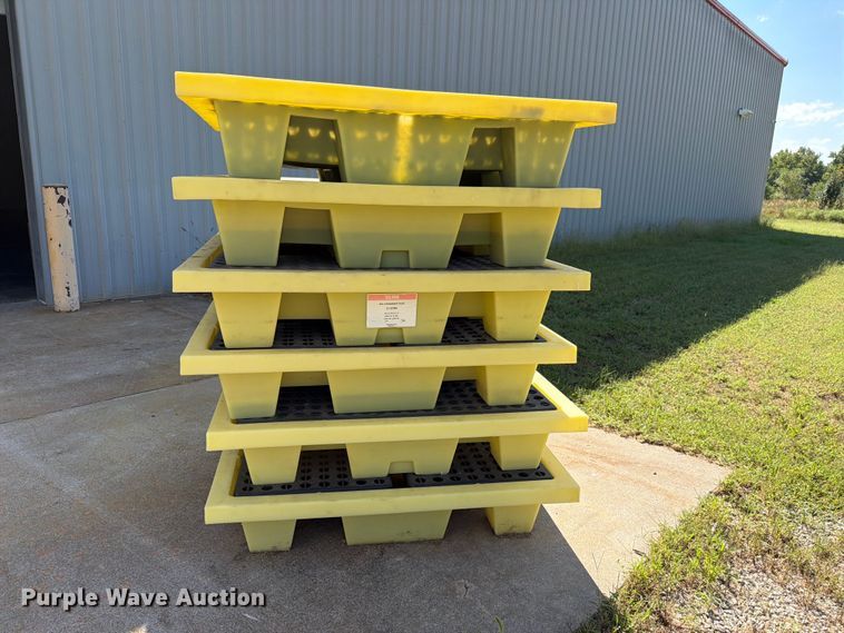 image for item NF9523 (6) Line spill containment pallets