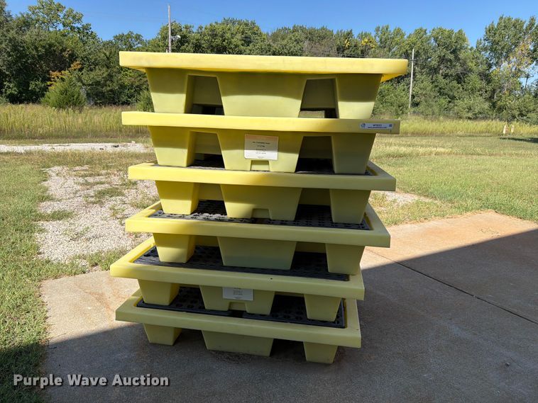 image for item NF9523 (6) Line spill containment pallets