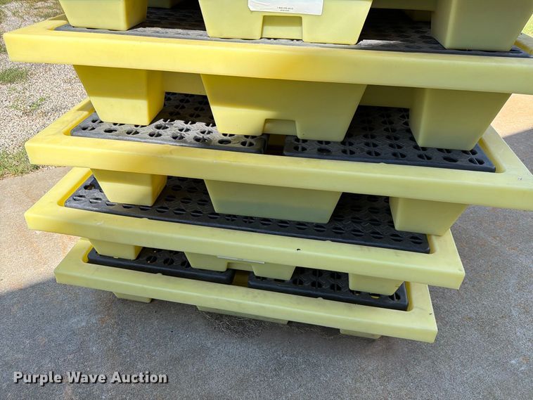 image for item NF9523 (6) Line spill containment pallets