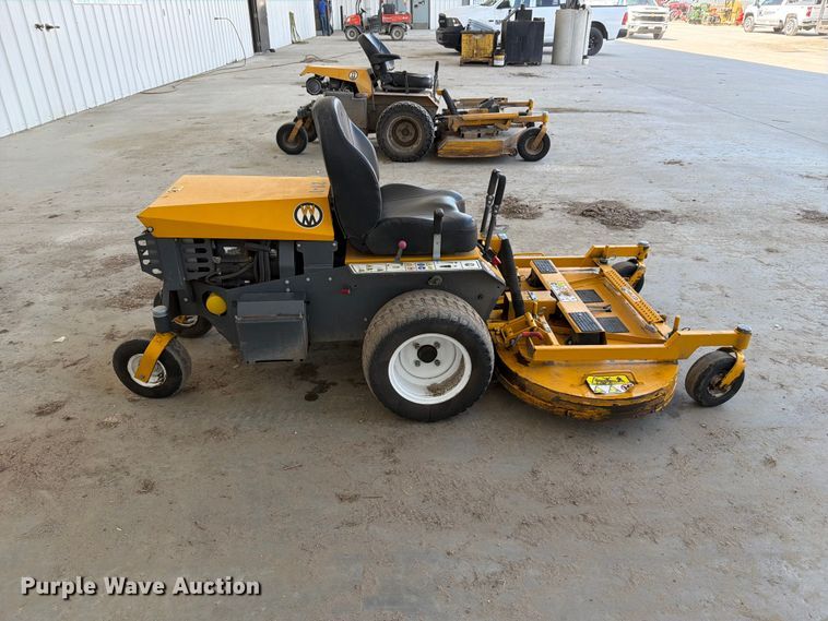 image for item NF9525 2020 Walker MB27I ZTR lawn mower