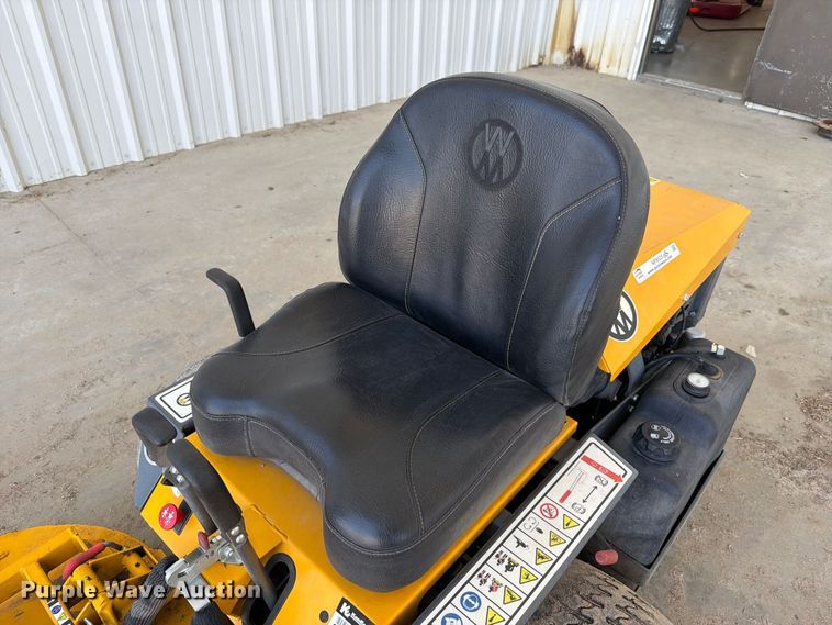 image for item NF9525 2020 Walker MB27I ZTR lawn mower