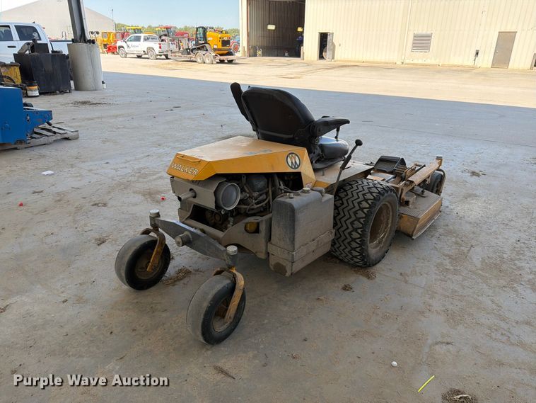 image for item NF9532 2018 Walker MH27I-16 ZTR lawn mower