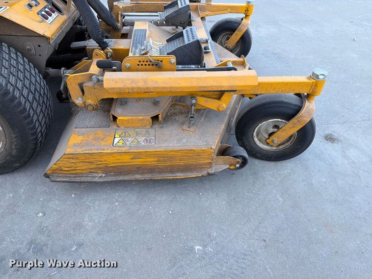 image for item NF9549 2022 Walker H27i ZTR lawn mower