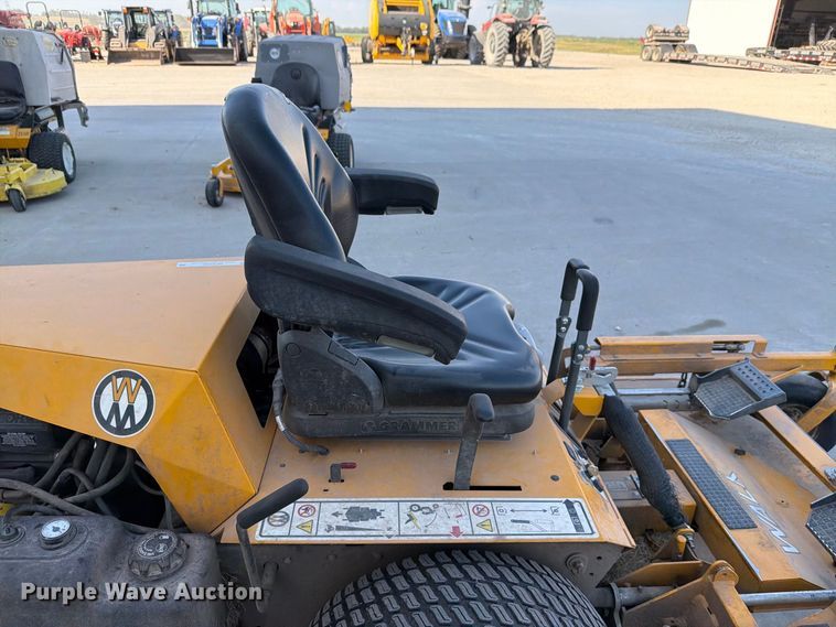 image for item NF9549 2022 Walker H27i ZTR lawn mower