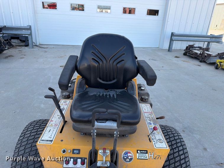 image for item NF9549 2022 Walker H27i ZTR lawn mower