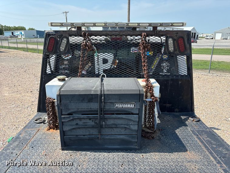 image for item NM9923 1995 Ford F350 Crew Cab flatbed pickup truck