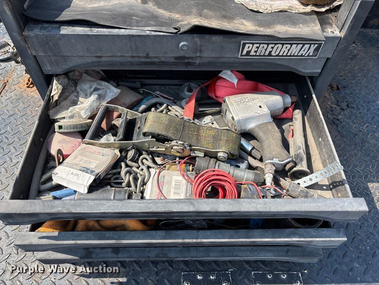 image for item NM9923 1995 Ford F350 Crew Cab flatbed pickup truck