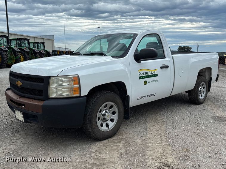 2013 Chevrolet Silverado 1500 pickup truck