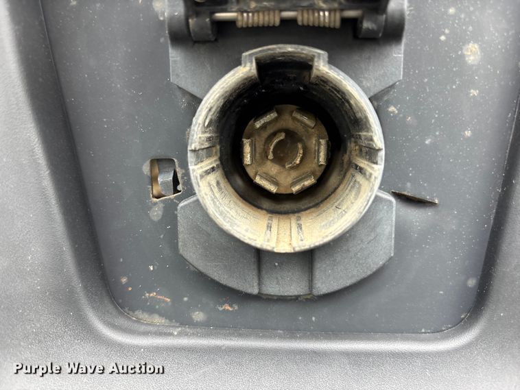 image for item NM9942 2013 Chevrolet Silverado 1500 pickup truck