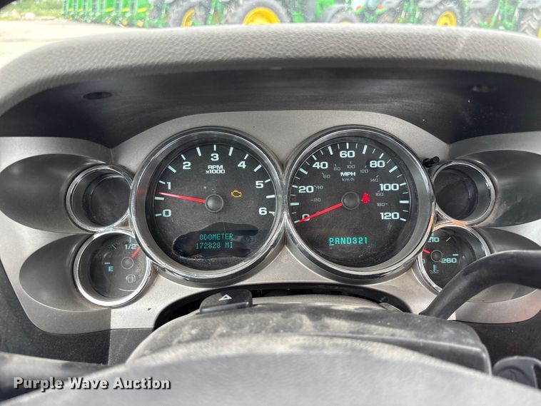 image for item NM9942 2013 Chevrolet Silverado 1500 pickup truck