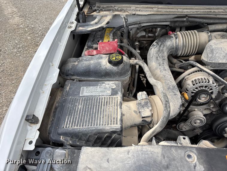 image for item NM9942 2013 Chevrolet Silverado 1500 pickup truck